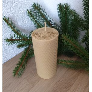 Hrubá sviečka točená